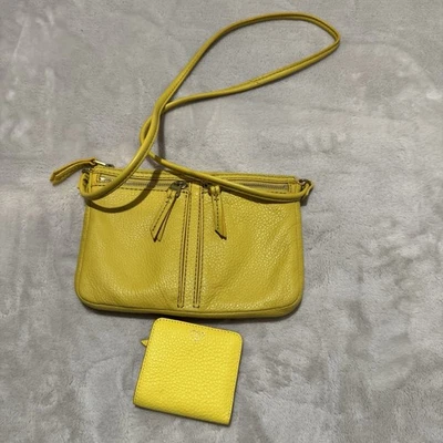 Bolso Bandolera Fossil Erin Pequeño Superior Cremallera Cuero Guijarro Cartera de Hombro Amarillo Foto 1 de 4