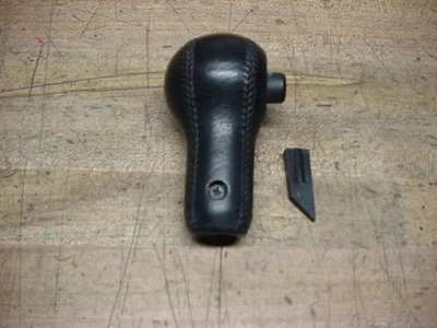 Mitsubishi Eclipse 2000-2005 perilla de cambio automática manija de cambio de marchas cuero Foto 1 de 3