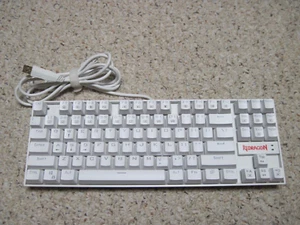 Redragon Kumara K552-WR Wired Mechanical Gaming Keyboard White Rainbow LED - Picture 1 of 7