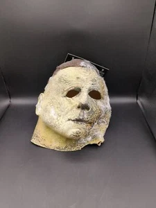 Halloween Ends: Michael Myers Mask - Picture 1 of 1
