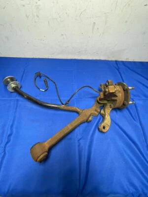 2005-06 Pontiac GTO RH Passenger Front Control Arm & Spindle 159 - Image 1 of 4