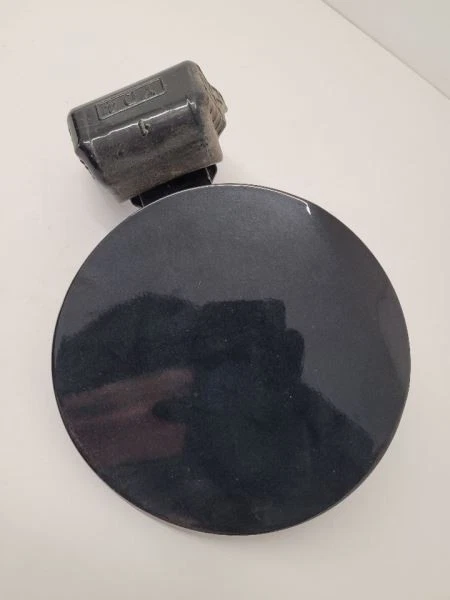 2015 2016 2017 KIA FORTE Fuel Filler Door Black 69510A7001 - Image 1 of 4