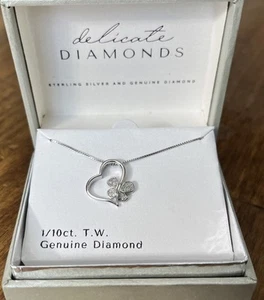Delicate Diamonds Sterling Silver 1/10ct TW Diamond Butterfly Pendant Necklace - Imagen 1 de 7