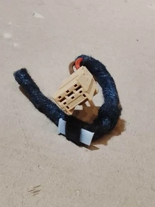 VW Golf MK8 left front door electric window motor connector plug 5Q0959801A - Picture 1 of 4