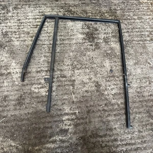 Range Rover Classic Door Frame Drivers Side Rear Window Good - Picture 1 of 7