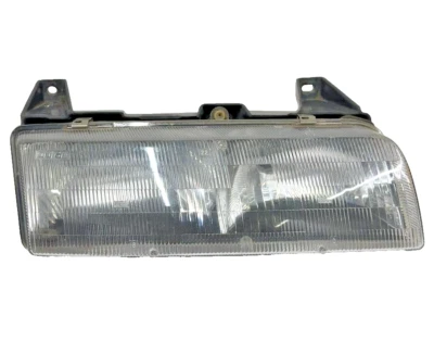 Conjunto de faros diestros Chevrolet Beretta 1987-96 65061923AG Foto 1 de 4