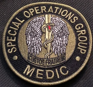 US Marshals Service - SOG Tactical Medic terza generazione versione "BOCA ROJA" MOLTO RARO - Foto 1 di 1