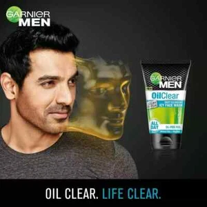 Garnier Men Oil Clear Clay D-Tox Deep Cleansing Icy Face Wash, 100gm - Picture 1 of 3