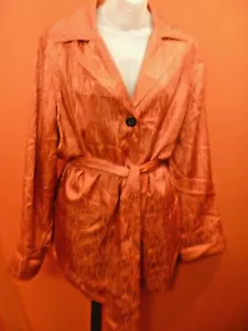 CHICO'S Trenchcoat rot geprägt 100 % SEIDE Gürtel Größe 3 L XL neu mit Etikett Jacke - Bild 1 von 5