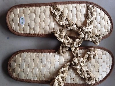 Asexual Slippers Non-Slip Bottom Shoes Straw Shoes Slippers Men &Women Sandles - Image 1 of 3