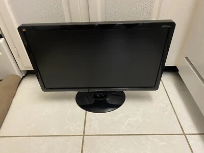 VIEWSONIC VA2431WM VS12996 24" WIDESCREEN LCD MONITOR - Image 1 of 4