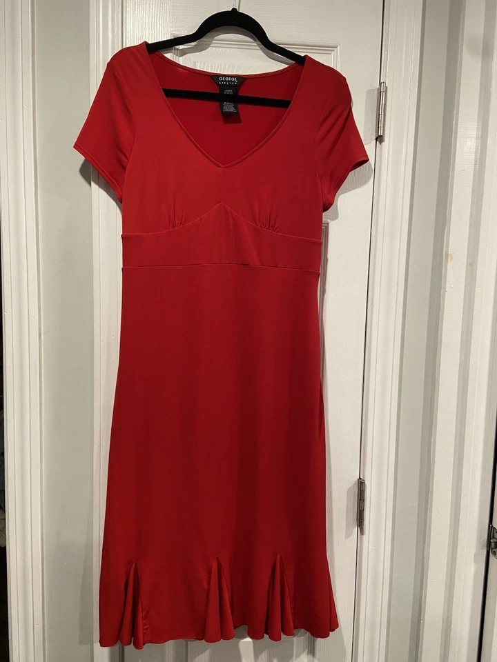 Mini Vestido Pullover George Talla M Rojo Elástico Manga Corta Cuello en V Volantes Dobladillo Foto 1 de 4