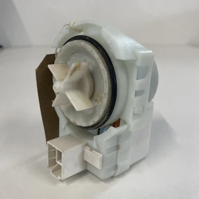 Bosch / Siemens Washing Machine Drain Pump - HANNING DP020-047 - 9000969315 - Image 1 of 4