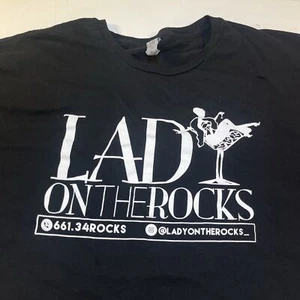 LADY ON THE ROCKS DIVE BAR TEE T SHIRT Mens XL Martini Cocktail - Picture 1 of 3