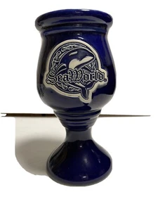 Sea World Shamu Blue Chalice Goblet Large Glass Killer Whale Logo 8"H x 4"W RARE - Picture 1 of 6
