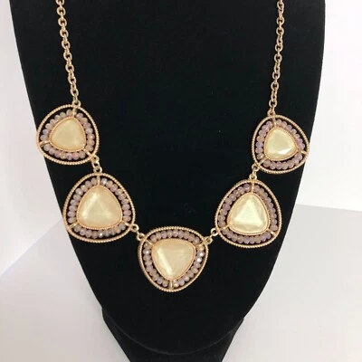 Collar llamativo con cuentas de oro rosa Meera de Francesca Foto 1 de 4