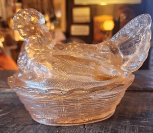 New 2 Piece Medium Hen On Nest 6” Pink - Picture 1 of 3