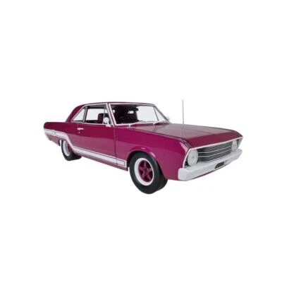 1:18 1969 Chrysler VF Valiant Pacer -- Magenta Metallic w/Stripe -- Greenlight D - Image 1 of 4