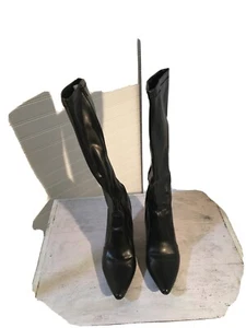 Kenneth Cole Reaction   Cos I  Stretch Boots   Black  Size 8.5 839 - Picture 1 of 12