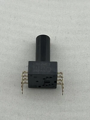 ADP51B62M02 Panasonic Pressure Sensor PS-A SERIES, 8-pin ,  100 Pcs Per Lot - Image 1 of 3