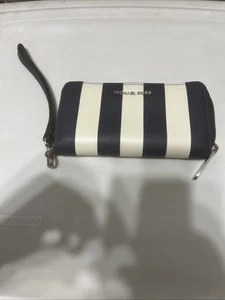 Michael Kors Geldbörse blau / weiß gestreift - Bild 1 von 6