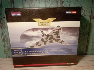 Corgi Avro Vulcan B2 XH558 Aviation Archive Limited Edition 340/2200 1:44 scale. - Picture 1 of 24