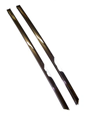 Buick Skylark GS 400 1968-72, 455 cuarto trasero ventana cromo marco sello retenedores Foto 1 de 4