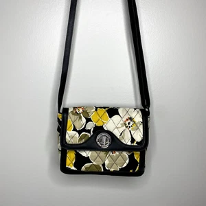 VERA BRADLEY Crossbody Patricia purse in DOGWOOD faux leather Turn Key bag - Picture 1 of 12