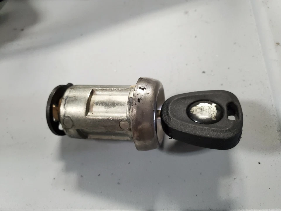 Jaguar XJ8 XK8 XJR 1998 1999 2000 01 02 2003 VANDEN PLAS CERRADURA DE ENCENDIDO CON LLAVE Foto 1 de 1