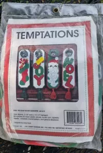 1995 Temptations Holiday Door Hangers J &L Craft Designs - Picture 1 of 6