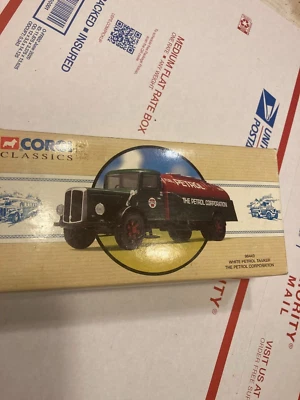 CORGI NIB, MINT VTG WHITE TANKER TRAILER - PETROL, CORGI #98449 WOW!! - Image 1 of 3