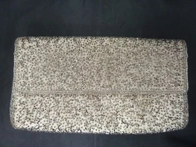 Vintage Hand Made Satin Silver Beaded Clutch Purse Bag w Button Snap Flap - Изображение 1 из 4