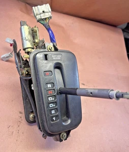 95 Acura Integra Automatic Shifter Gear Selector Assembly Shift 2DR 94-01 - Picture 1 of 10