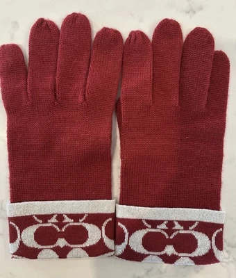 Guantes COACH NUEVOS SIN ETIQUETAS rojos con detalles brillantes dorados/plateados en la muñeca Foto 1 de 4