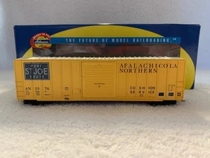 Athearn #91401 HO Scale Apalachicola Northern 50' FMC Box Car #5576 - Picture 1 of 8