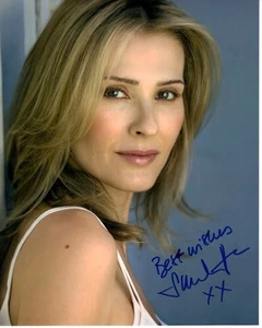 SANDRA HESS Signed 8x10 Photo w/ Hologram COA - Picture 1 of 2