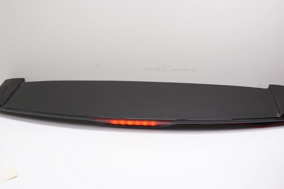 Alerón de luz de freno montado en alto Jeep Compass tercer freno OEM 2011-2017 Foto 1 de 4