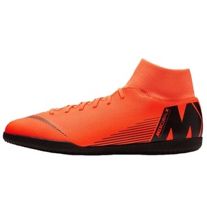 scarpe da calcio arancioni