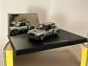 UNIVERSAL HOBBIES - RENAULT 5 TURBO 1980 GRIS 1:43 - Foto 1 di 6