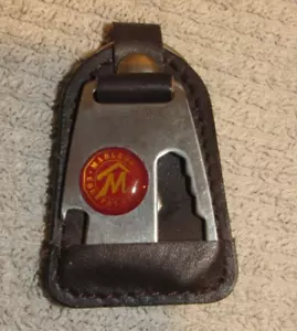 Vintage Marlboro Country Store Tool in Leather Fob Keychain - Picture 1 of 2