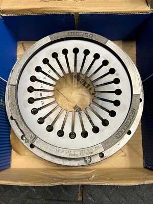 Porsche 911 Carrera  1987-1989 Pressure Plate 950 116 911 01/3000950110 - Image 1 of 4