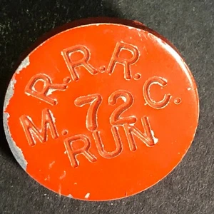 Pin/botón solapa moto R.R.R. M.C. (¿Rock River Riders?) Run 1972 - Imagen 1 de 3