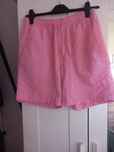 Mens/boys Pink H &M Shorts With Pockets. Size Small. Used Great Condition. - Picture 1 of 3