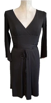 Vestido vaina Studio M para mujer XS negro corsé cuello en V manga campana 3/4 #P Foto 1 de 4