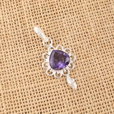 Iolite 宝石 手工制作 925 纯银珠宝吊坠 爱情礼物 — 第 1/3 张图片