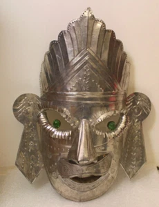 Vintage Taxco Mexican Folk Art Tin Mini Metal Wall Hanging Mask - Picture 1 of 6