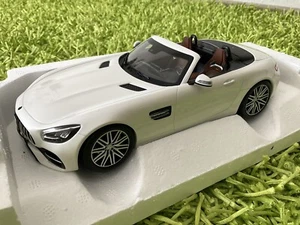 Mercedes-Benz AMG GT Roadster in Weiß -- 1:18 von NOREV NEU in OVP - Bild 1 von 5