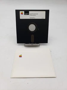 Apple II Apple presenta el IIe una introducción 691-0035-A - Imagen 1 de 1