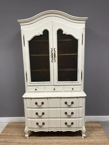 Vintage Painted Off White China Cabinet Pull Out Serving Top Chicken Wire Front Cover