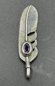 New Condition Sterling Silver Purple Cubic Zirconia Feather Pendant 925  - Picture 1 of 8